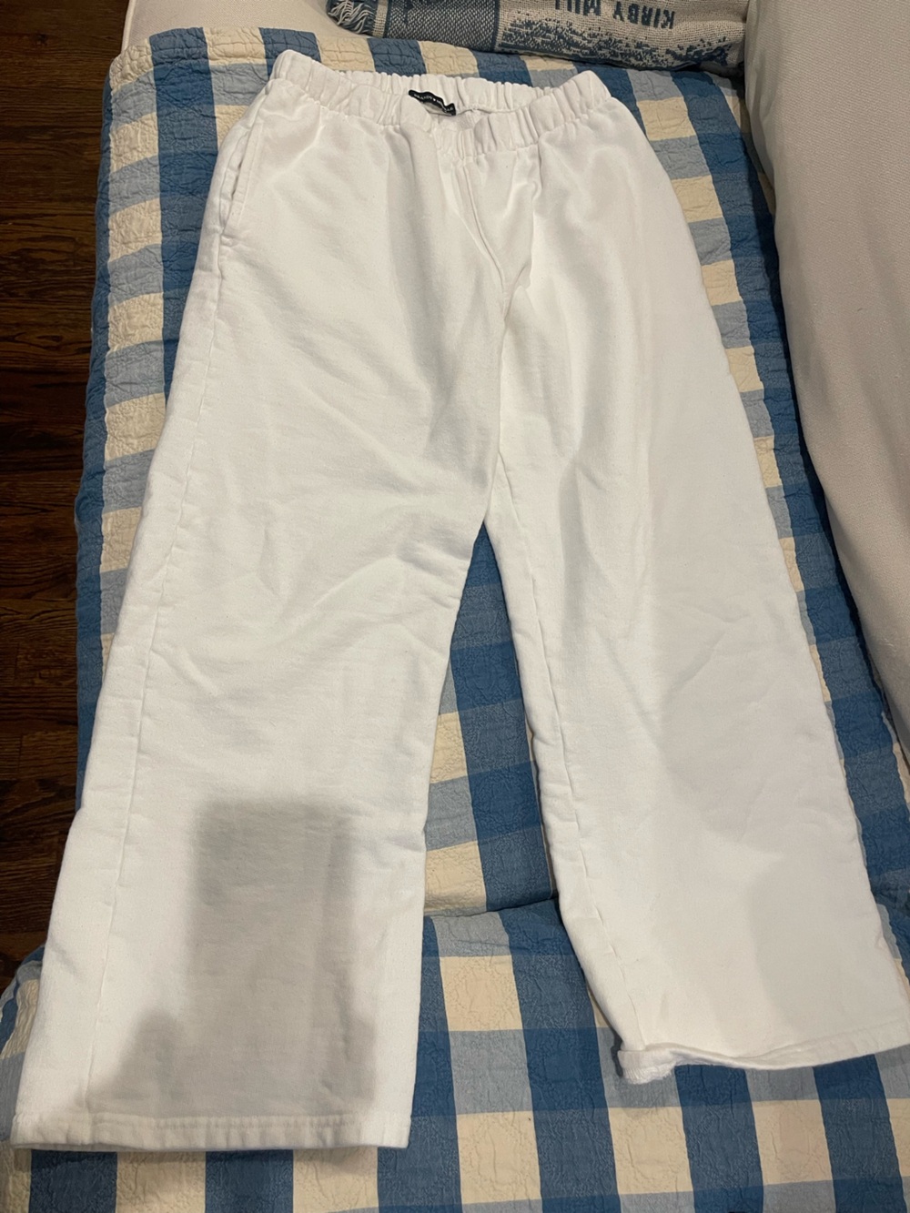 Brandy Melville Men's White Elastic-Waist Sweatpants